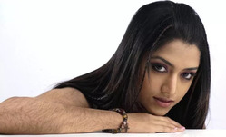 Осветляем и обесцвечиваем волосы на руках